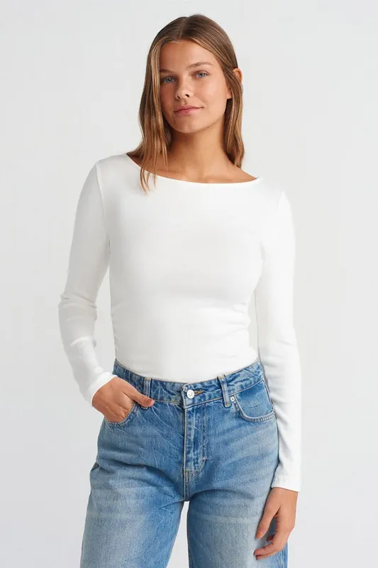 Slim Fit Ribbed Boat Neck Blouse - Dilvin