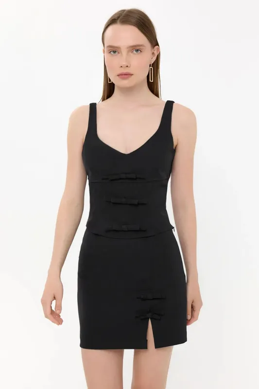 High-Waist Woven Mini Skirt with Bow Detail