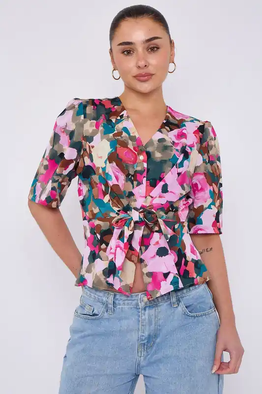 Pink Roses Print Short Sleeve Knotted Top - Love Sunshine