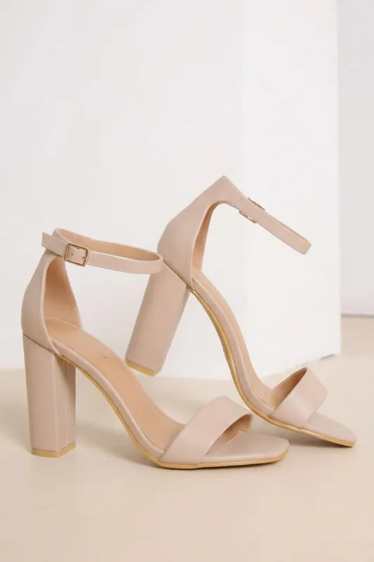 Strappy Ankle Strap Square Heel Sandals - Femme Luxe