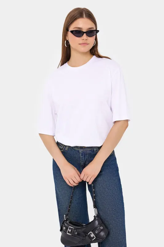 Basic Round Neck Short Sleeve T-Shirt with Zip-Up Back