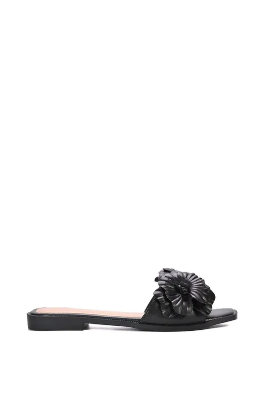 Mireya' Flat Slip On Slider Sandals With Floral Detail - XY London