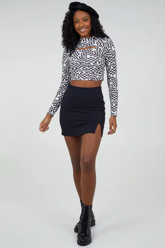 Black Keyhole Geo Print Crop Top - Pink Vanilla