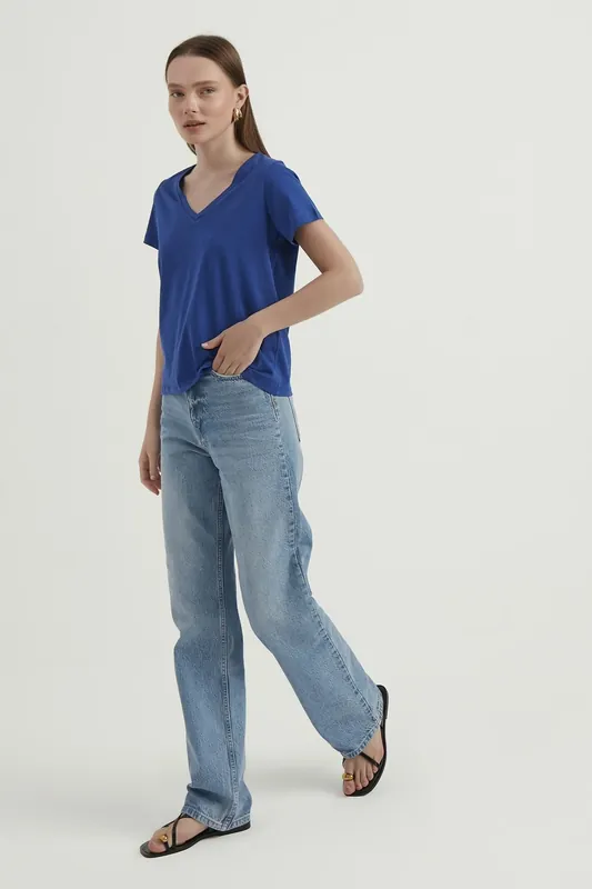 V Neck Basic T-shirt