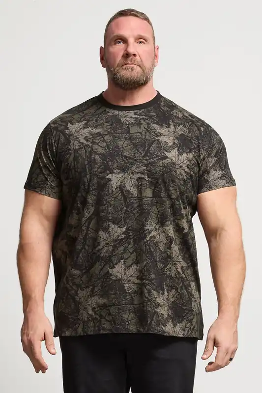 Camouflage Leaf Print T-Shirt