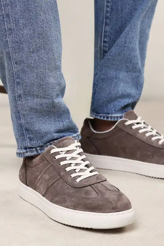 Clark Low Cut Lace Up Trainers - Where's That From
