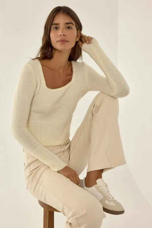 Square Collar Knitwear Sweater with Rib Detail - Hiccup