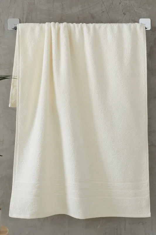 'Zero Twist' Hand Towel - Catherine Lansfield