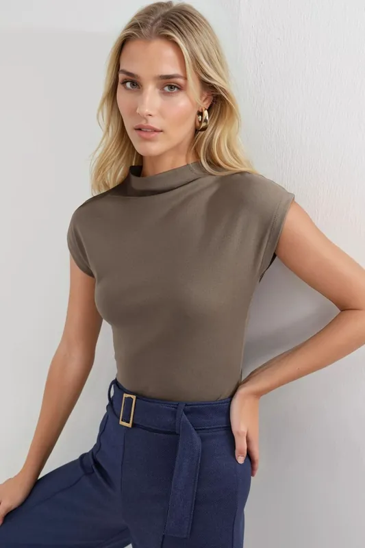 Fitted Mock Neck Cap Sleeve Knitted Blouse - Busem