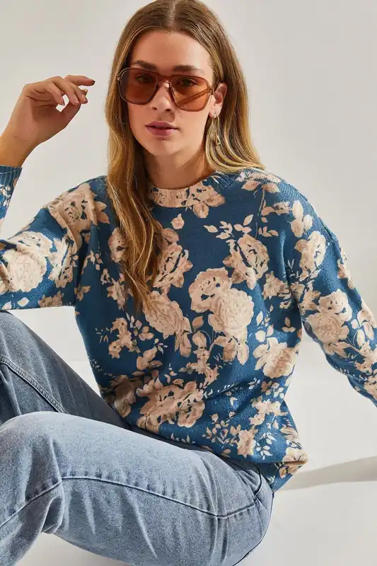 Pattern Knit Sweater with Crew Neck - Bianco Lucci