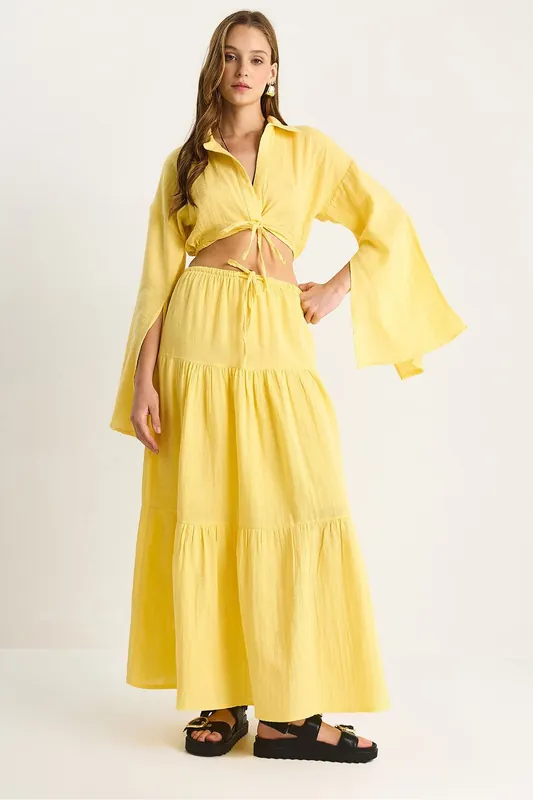 Frilly Shirt-Skirt Two-Piece Coord Set