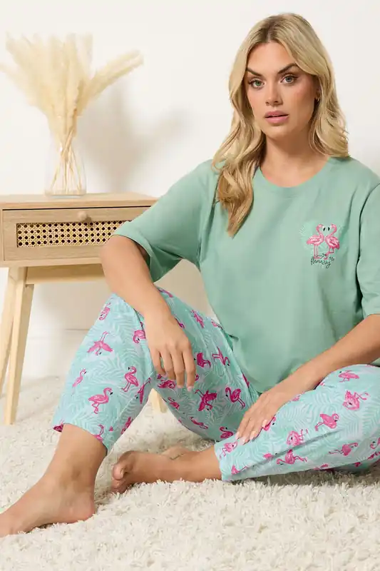 Short Sleeve Pyjama Set - Yours