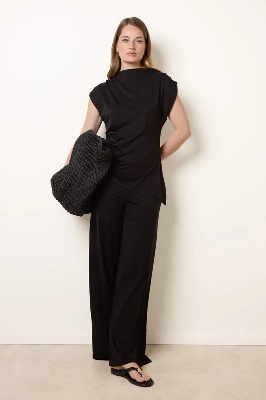 Black Soft Jersey Asymmetric Hem Set - Blue Vanilla