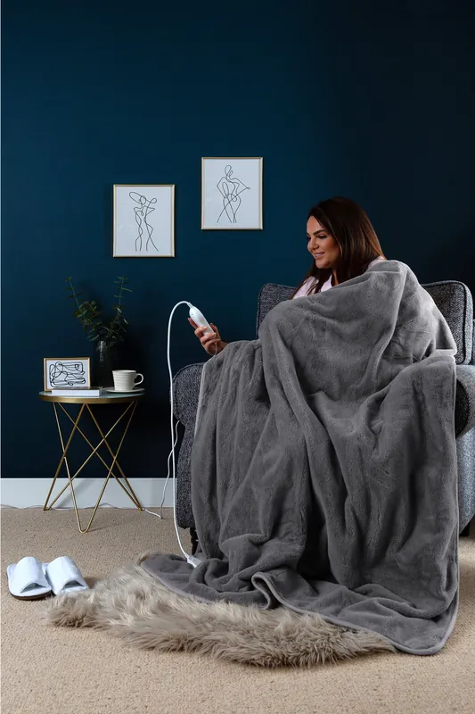 Elegantly Warm Luxury Electric Blanket Heated Throw - Slumberdown