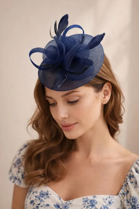 Floral Fascinator with A Wide Base - SVNX