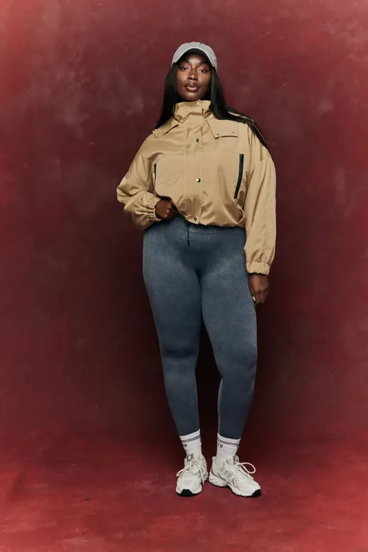 Seamless High Waisted Bum Scrunch Leggings - In The Style