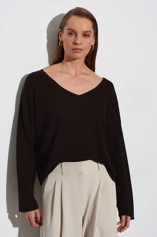 Women's V-neck Ribbed Knit Sweater