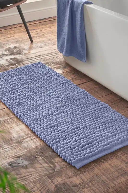 'Aspen Bobble' Bath Runner - Bianca