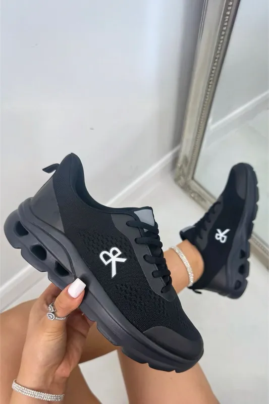 Everyday AirFlex Lightweight Lace-Up Comfort Trainers