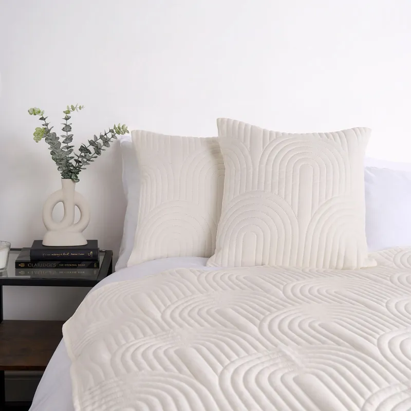 2 x Quilted Arches Pinsonic Cushion Covers Home Décor - OHS