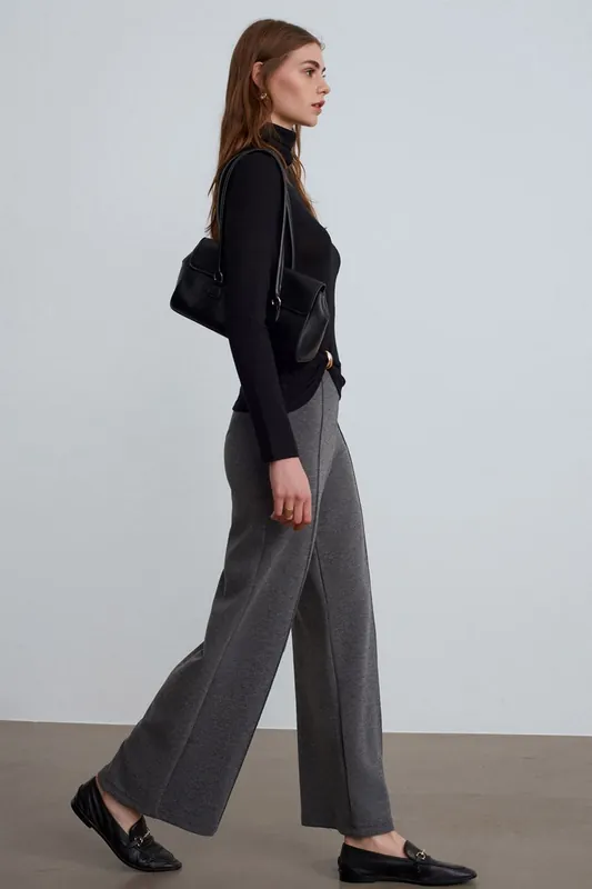 Women's Mid-waist Wide-leg Woven Trousers