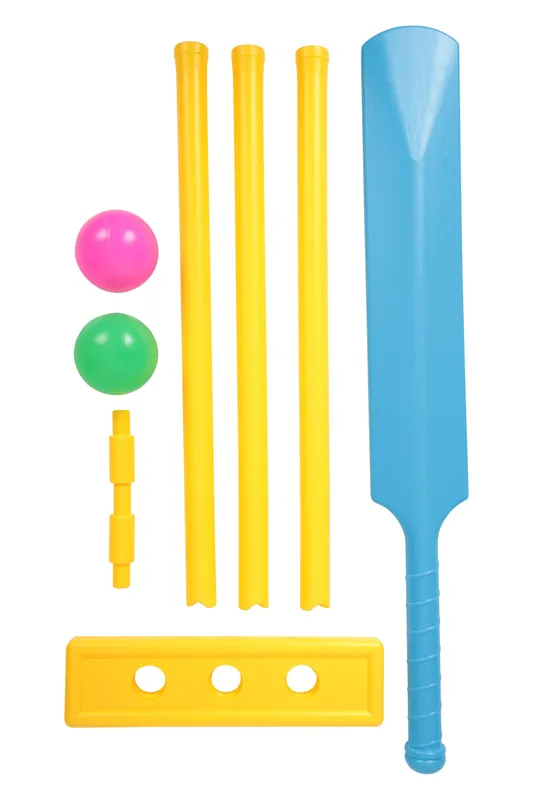 Lightweight Durable Fun Interactive Plastic Outdoor Sports Cricket Set - Mountain Warehouse