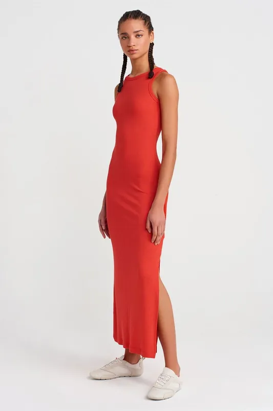 Sleeveless Bodycon Midi Dress With Slit - Dilvin