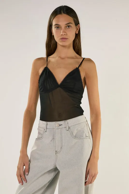 V-Neck Sleeveless-Bodysuit