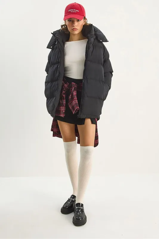Oversized Hooded Puffer Coat - Bianco Lucci