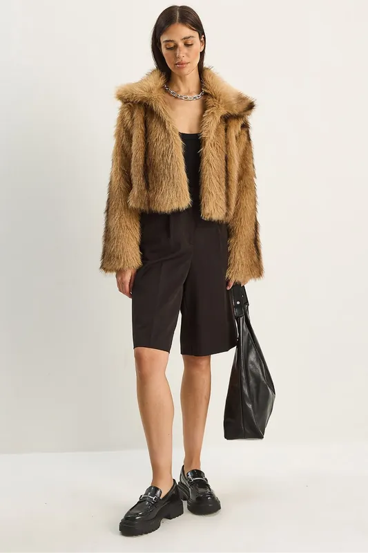 Patterned Plush Faux Fur Jacket - Bianco Lucci