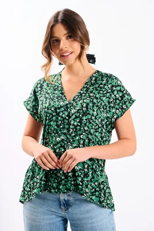 Green Animal Tiered Hem Top - Needs No Label