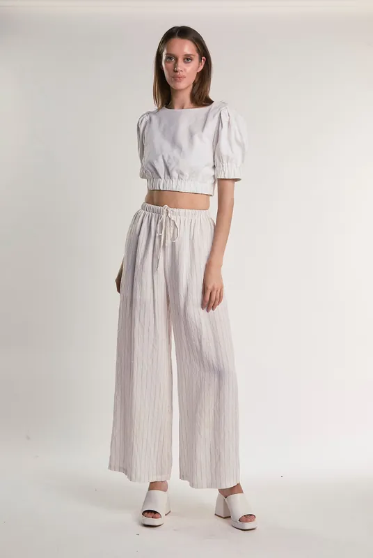 White Puffed-Sleeve Crop-Top