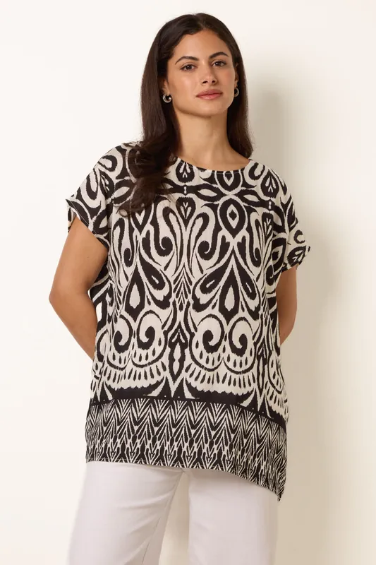 Black Round Neck Top With Abstract Print - Blue Vanilla