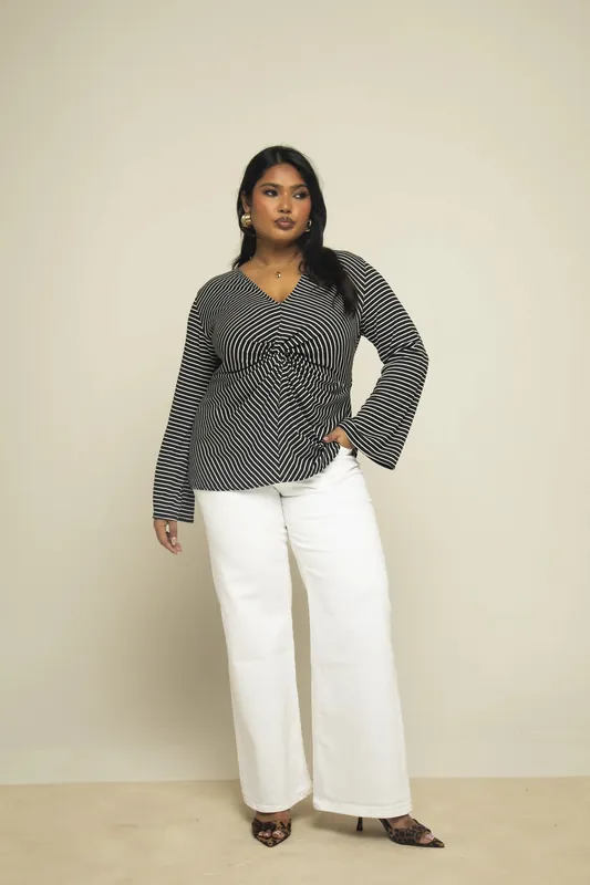 Curve Monochrome Knitted Stripe Twist Front Flare Sleeve Top - FASHION-SZN