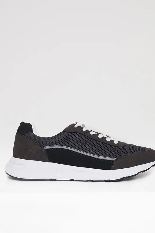 Retro Lace Up Trainers - Threadbare
