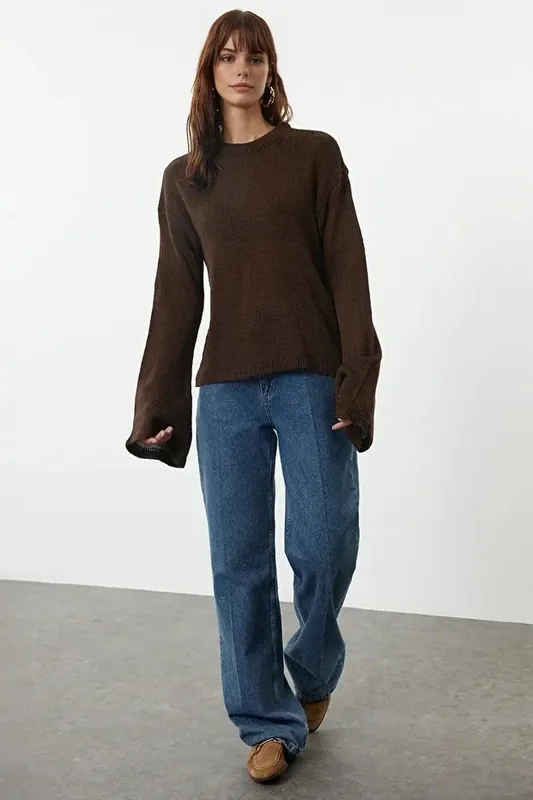 Relaxed Fit Turtleneck Knit Jumper - WOVCOR