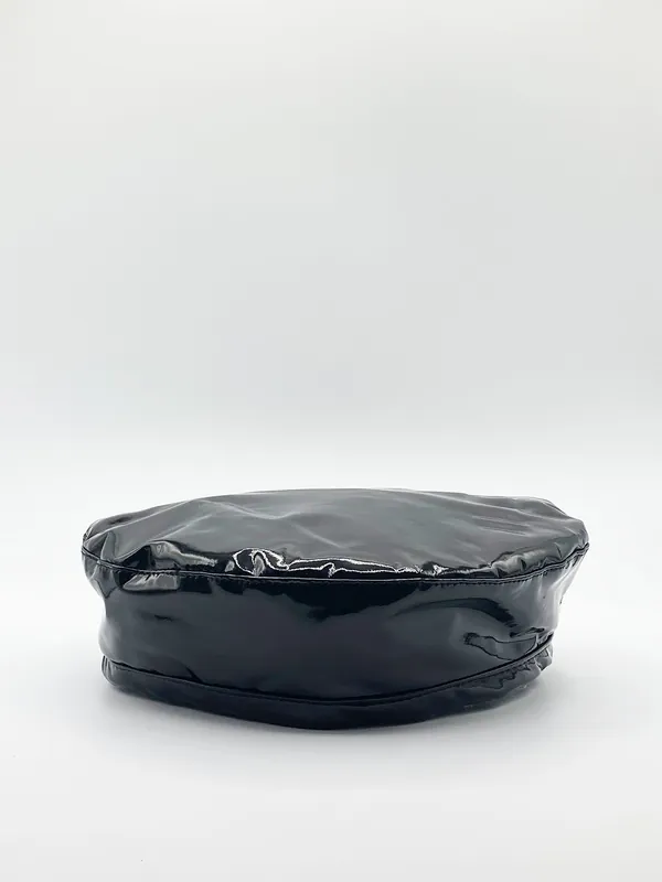 Wet Look Beret In Black - SVNX