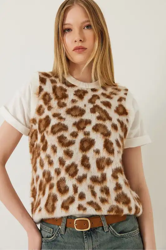 Leopard Print Ribbed Knitwear Sweater Vest - Bianco Lucci