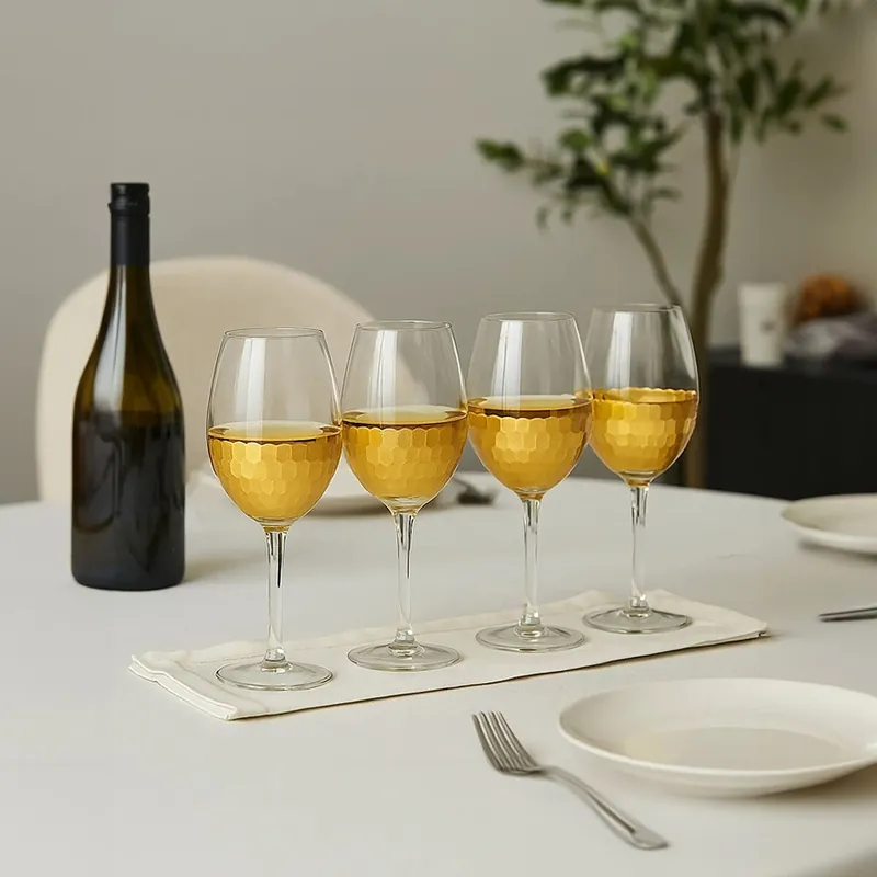 Modern Set of 4 Large Wine Glasses, 4-Piece Large Red Wine Goblets, Durable Stemwares For Home or Event Use
