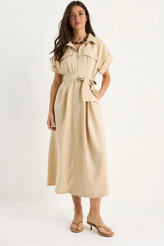 Maxi Shirt Collar Dress with Pockets - Bianco Lucci
