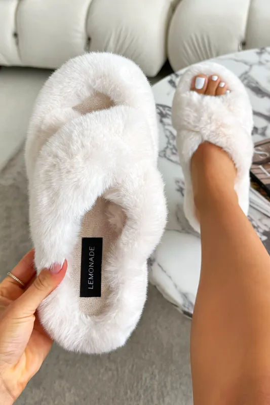 Plush Kiss Slipper Sliders - Love Lemonade