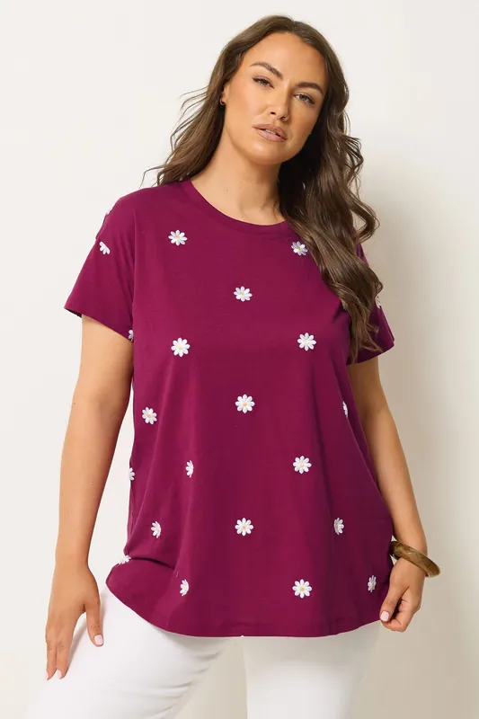 Embroidered Daisy T-Shirt