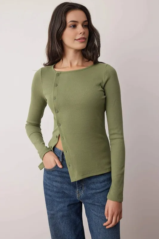 Button Detail Crew Neck Ribbed Stretch Knit Blouse - WOVCOR