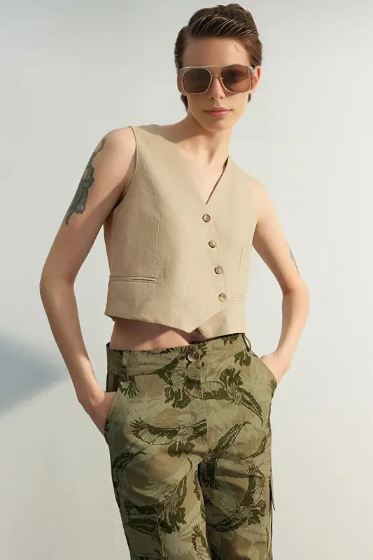 Tailored Crop Linen-Look Woven Waistcoat with Button Detail
