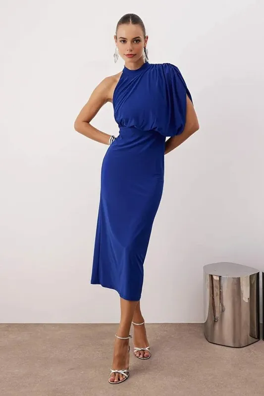 Asymmetric Sleeve Detail Knitted Maxi Dress - WOVCOR