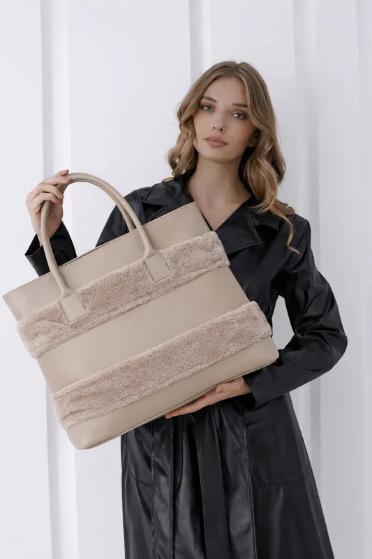 Oversized Pu Tote Bag with Fur Trim - Belissh