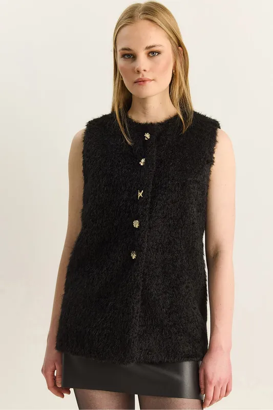 Plush Waistcoat with Button Closure - Bianco Lucci