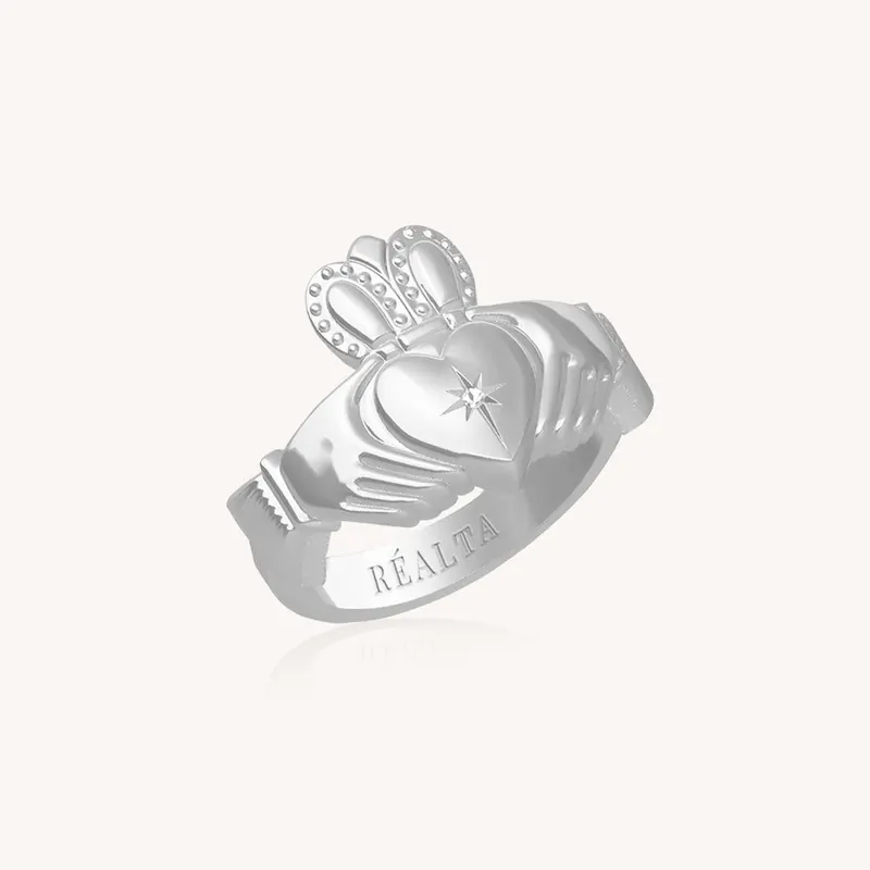 New Age Claddagh - Realta