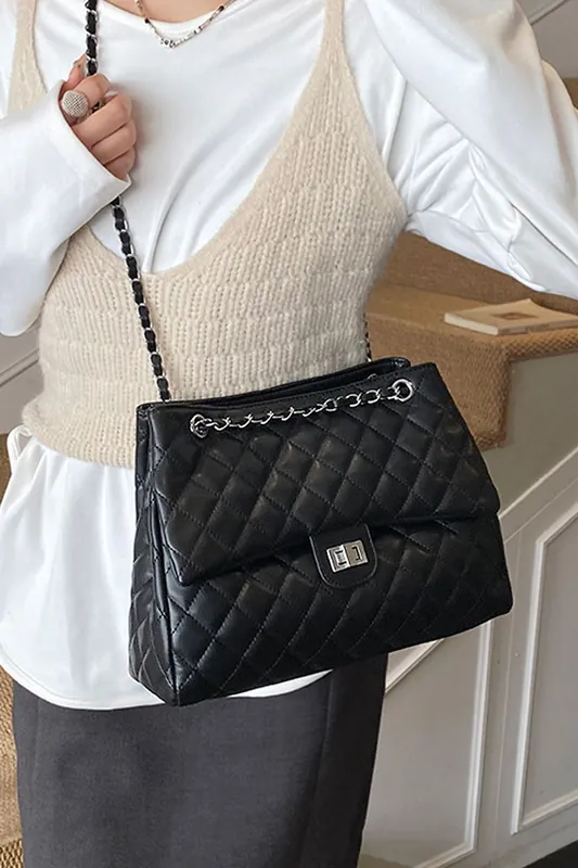 'Elaine' Women's Quilted Flap Shoulder Bag With Chain Strap - XY London