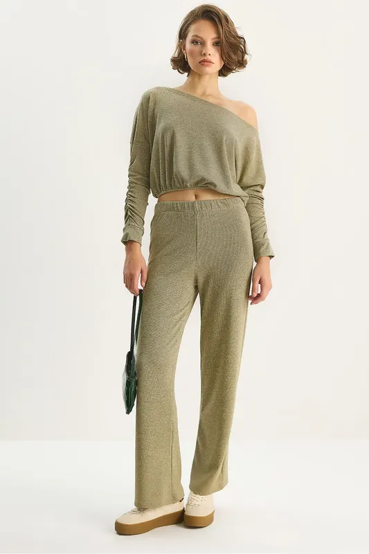 T-shirt - Pants Two-Piece Set